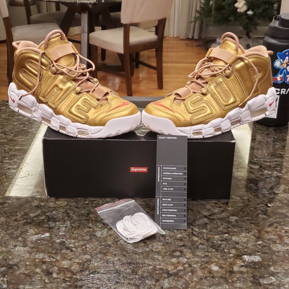 Nike Uptempo Supreme